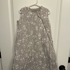 Gunamuna Kids Pajamas Sleep Sack - Gray Floral